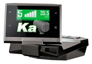 Cobra Vedetta SLR 600RU
