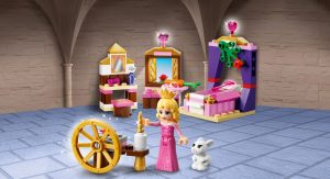 41060 Sleeping Beauty's Royal Bedroom (Спальня Спящей красавицы)