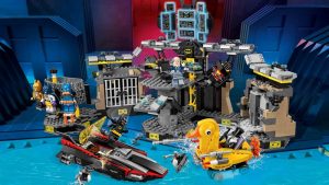 70909 Batcave Break-in (Нападение на Бэтпещеру)