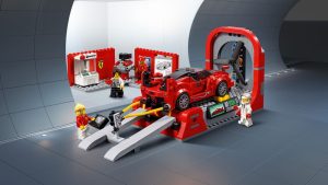 75882 Ferrari FXX K & Development Center (Ferrari FXX K и Центр разработки и проектирования)