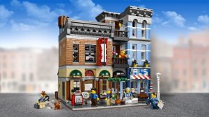10246 Detective’s Office (Кабинет детектива)