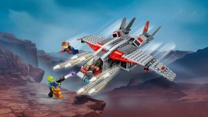 76127 Captain Marvel and the Skrull Attack (Капитан Марвел и атака скруллов)