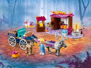 41166 Elsa’s Wagon Adventure (Дорожные приключения Эльзы)