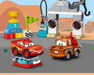 10924 Lightning McQueen's Race Day (Гонки Молнии МакКуина)