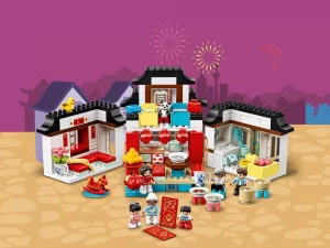 10943 Happy Childhood Moments (Счастливые моменты детства)