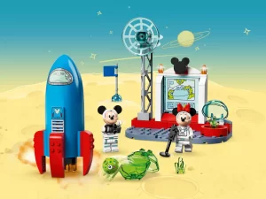 10774 Mickey Mouse & Minnie Mouse's Space Rocket (Космическая ракета Микки и Минни)