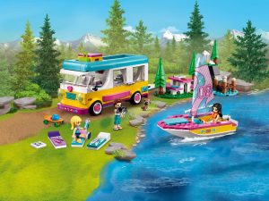 41681 Forest Camper Van and Sailboat (Лесной дом на колесах и парусная лодка)