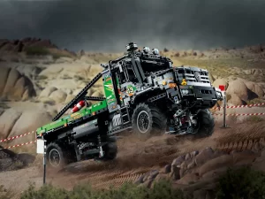 42129 App-Controlled 4x4 Mercedes-Benz Zetros Trial Truck (Полноприводный грузовик-внедорожник Mercedes-Benz Zetros)