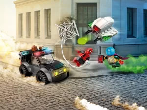 76184 Spider-Man vs. Mysterio’s Drone Attack (Человек-паук против атаки дронов Мистерио)