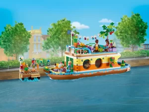 41702 Canal Houseboat (Плавучий дом на канале)