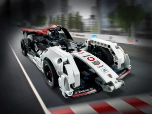 42137 Formula E Porsche 99X Electric