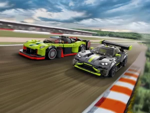 76910 Aston Martin Valkyrie AMR Pro and Aston Martin Vantage GT3