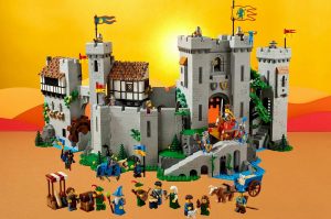 10305 Lion Knights' Castle (Замок Рыцарей Льва)