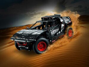 42160 Audi RS Q e-tron