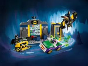 76272 The Batcave with Batman, Batgirl and The Joker (Бэтпещера с Бэтменом, Бэтгерл и Джокером)